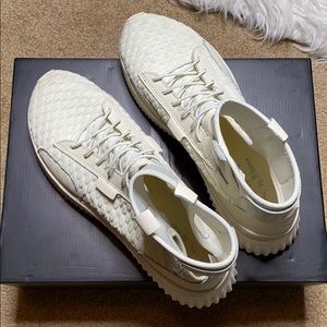 Gently Trainer Mid Geo